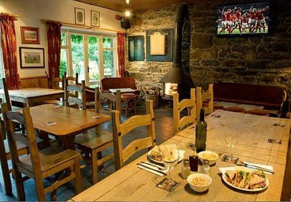 Ty Mawr Hotel Llanbedr  Exterior foto